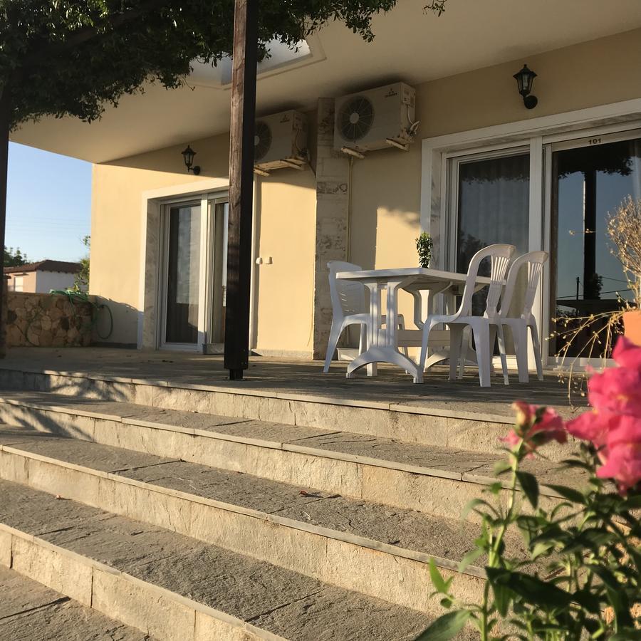 Agnanti Hotel Avdira Exterior photo